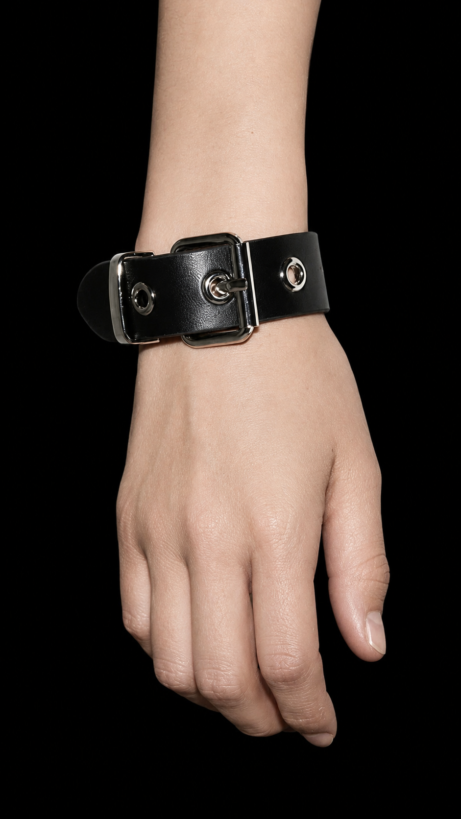 BELT BRACELET
