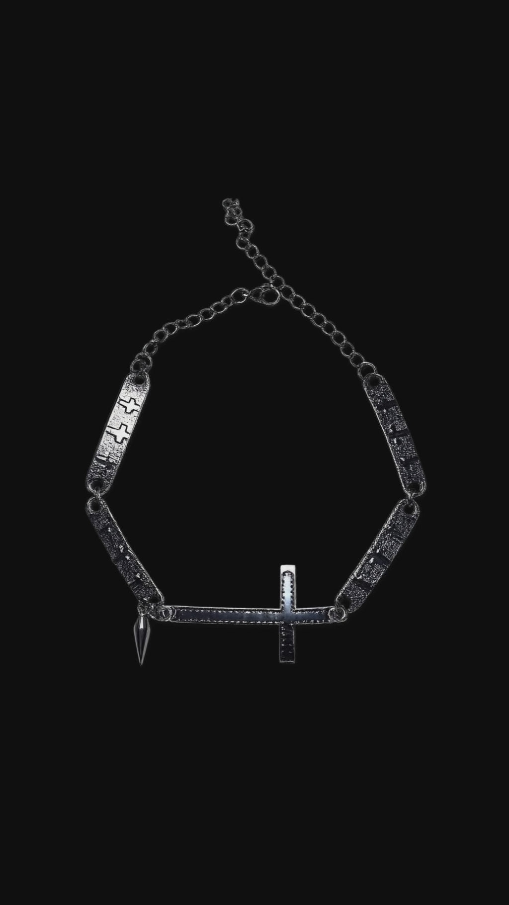 CROSS CHOKER NECKLACE