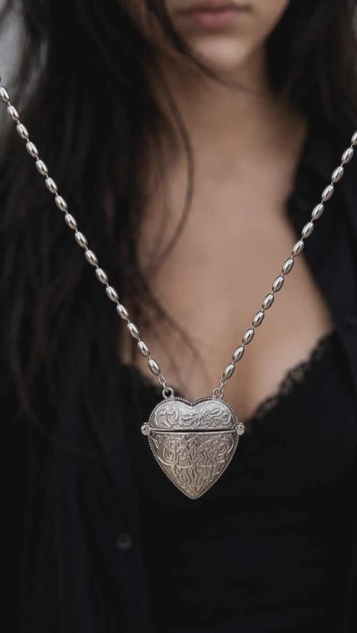 MINI BAG HEART NECKLACE
